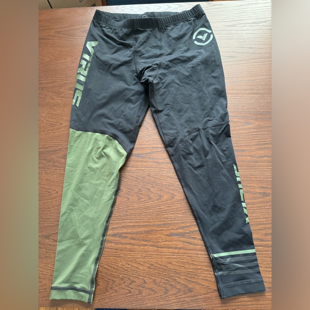 Virus Men’s RX8 Tech Pant - Green & Black